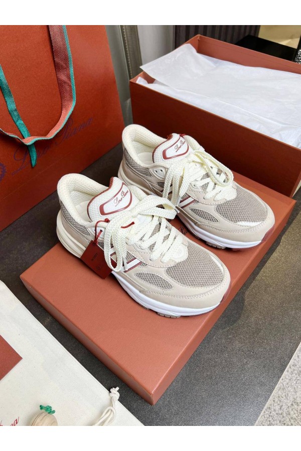 Женские кроссовки Loro Piana x New Balance Premium