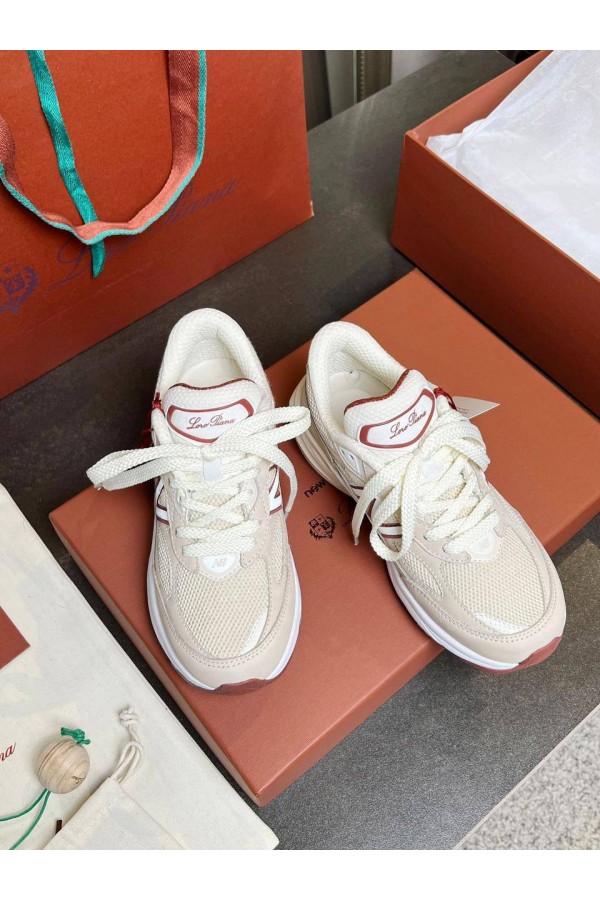 Женские кроссовки Loro Piana x New Balance Premium
