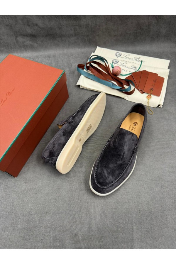 Мужские замшевые лоферы Loro Piana