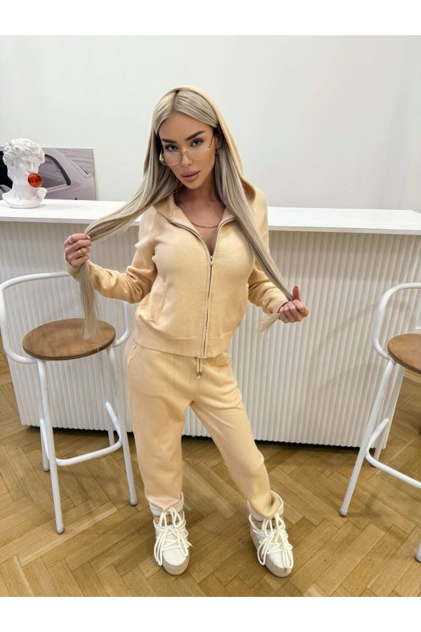 Женская бежевая водолазка Loro Piana