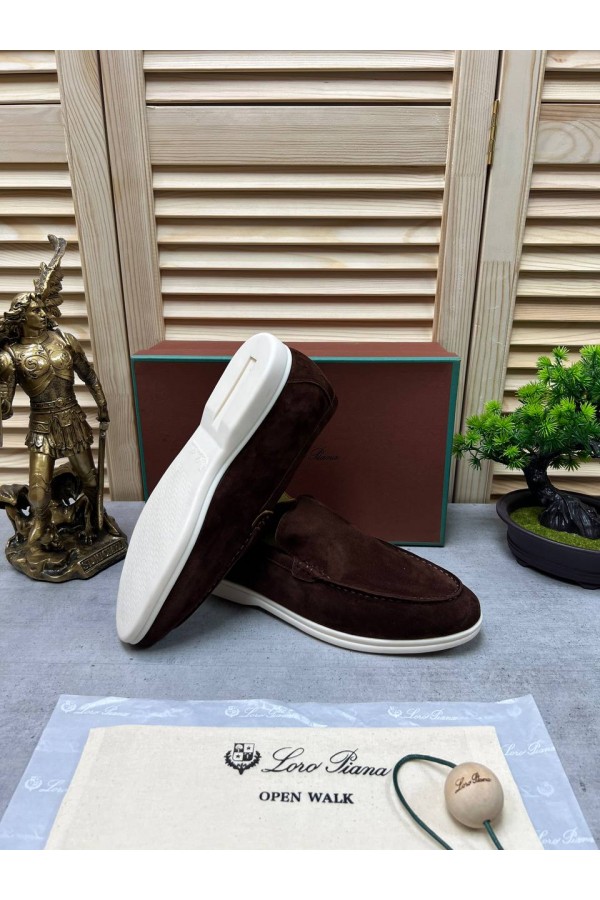 Мужские замшевые лоферы Loro Piana