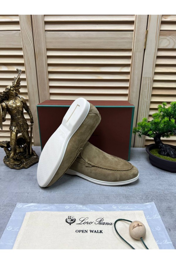 Мужские замшевые лоферы Loro Piana