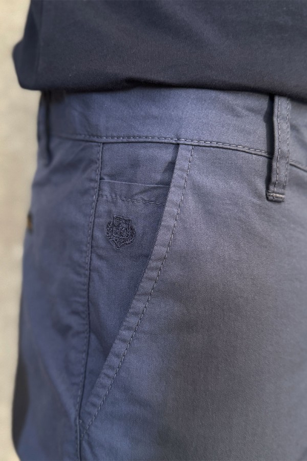 Мужские шорты Loro Piana синего цвета