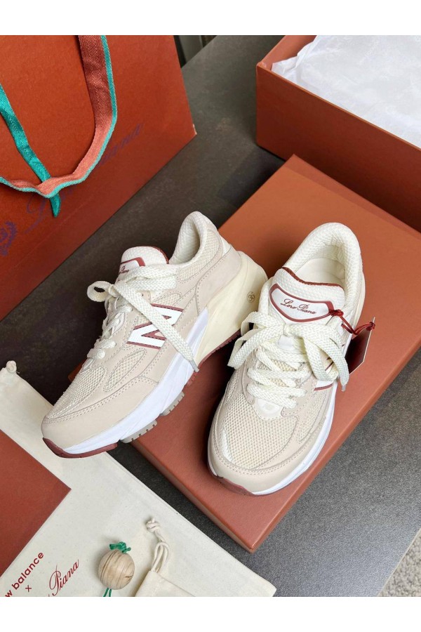 Женские кроссовки Loro Piana x New Balance Premium