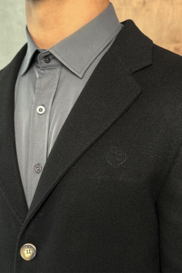 Мужское пальто чёрного цвета Loro Piana