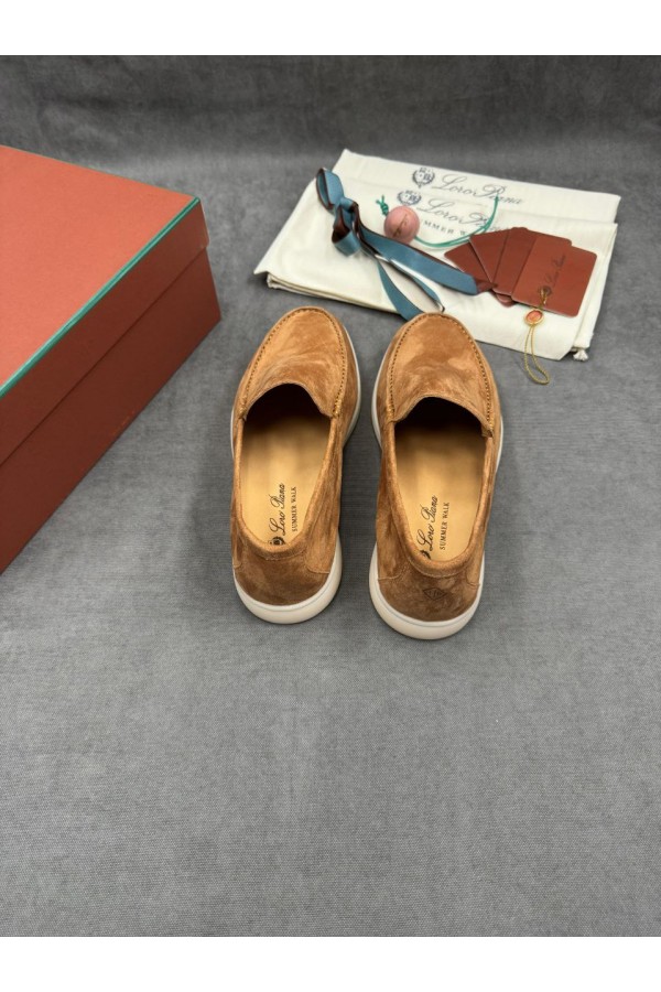 Мужские замшевые лоферы Loro Piana