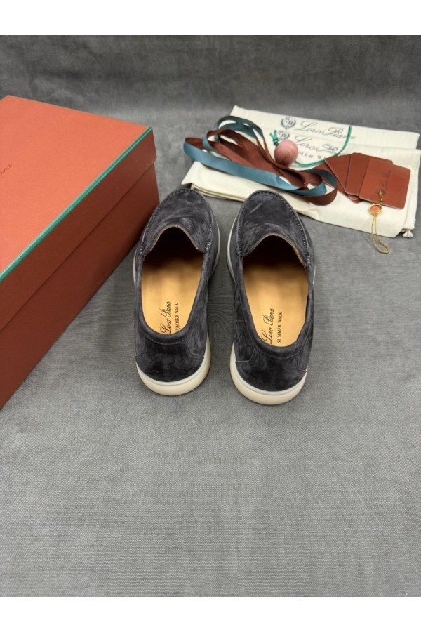 Мужские замшевые лоферы Loro Piana