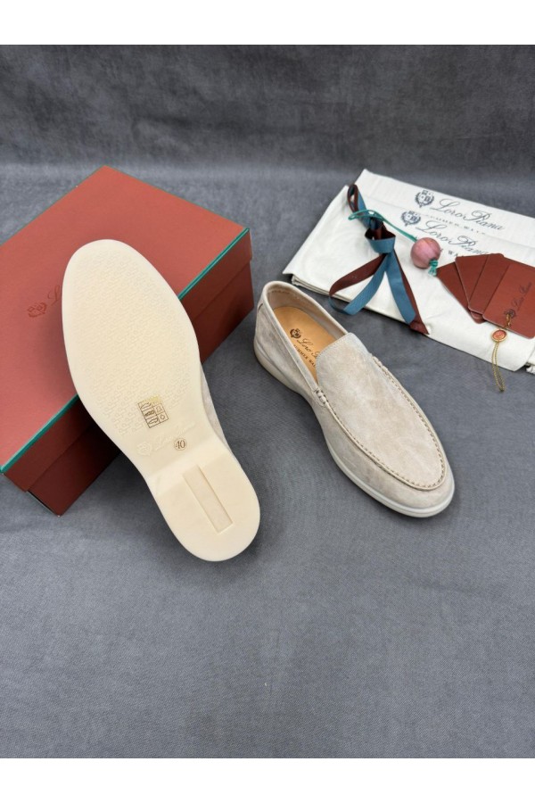 Мужские замшевые лоферы Loro Piana