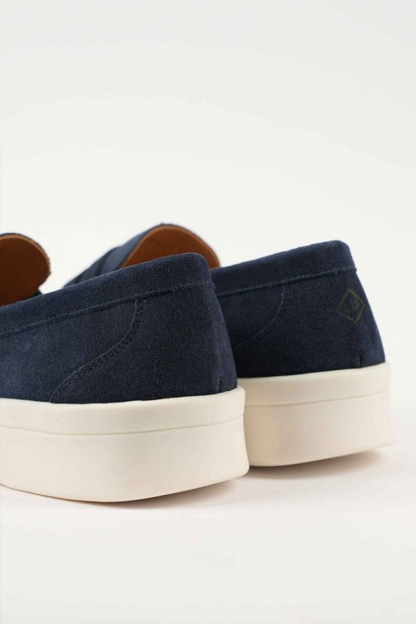 Мужские джинсы светло-синего цвета Loro Piana regular fit