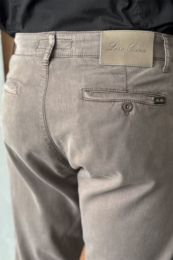 Мужские брюки Loro Piana бежевого цвета