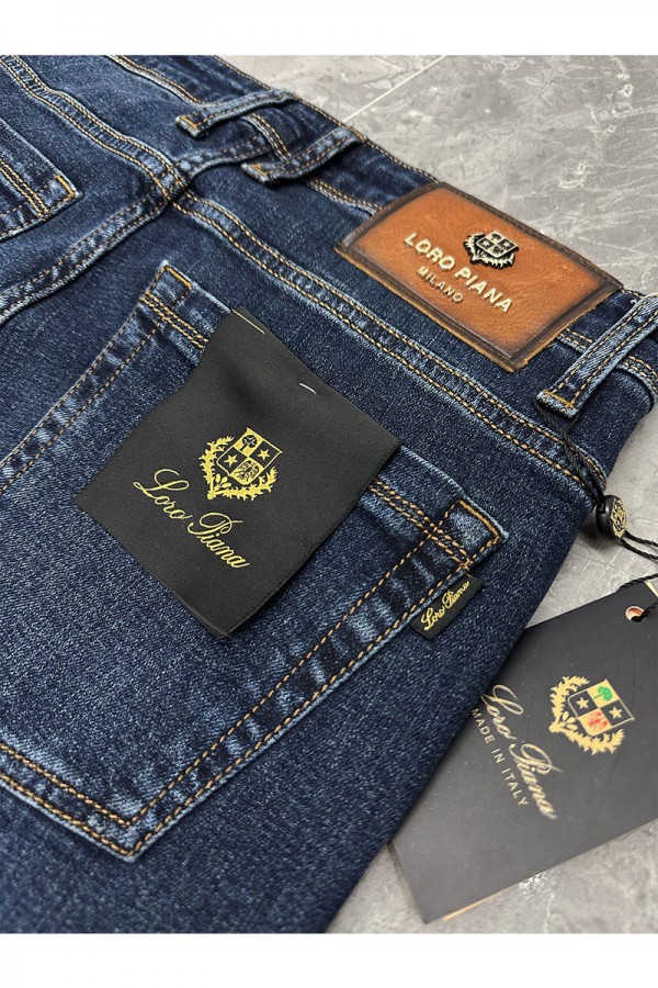Джинсы тёмно-синего цвета Loro Piana regular fit