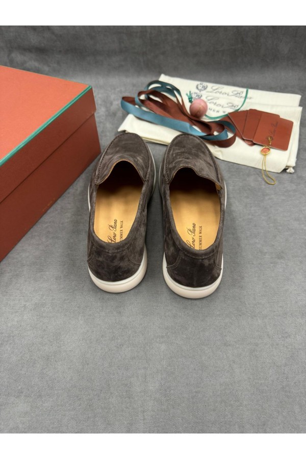 Мужские замшевые лоферы Loro Piana