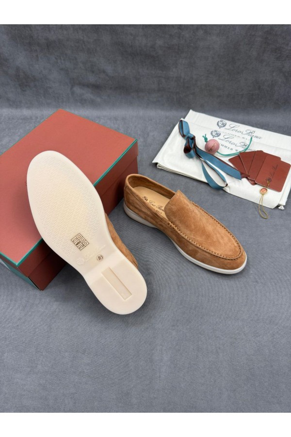 Мужские замшевые лоферы Loro Piana