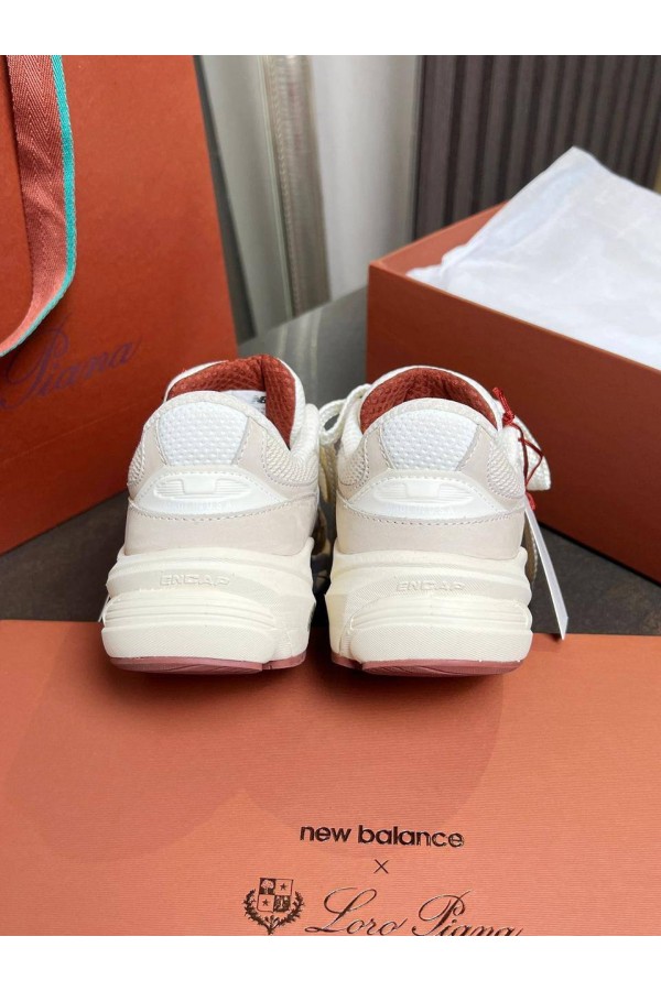 Женские кроссовки Loro Piana x New Balance Premium