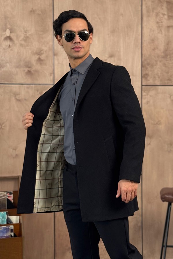 Мужское пальто чёрного цвета Loro Piana