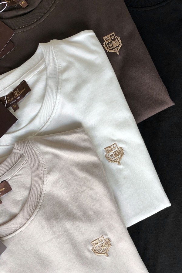 Чёрная мужская футболка Loro Piana embroidered logo