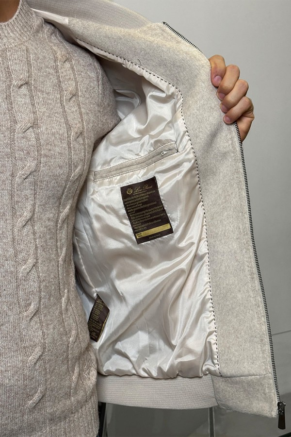 Мужской бомбер Loro Piana бежевого цвета