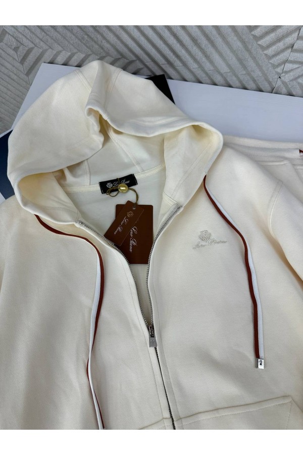 Женский бежевый костюм Loro Piana Premium