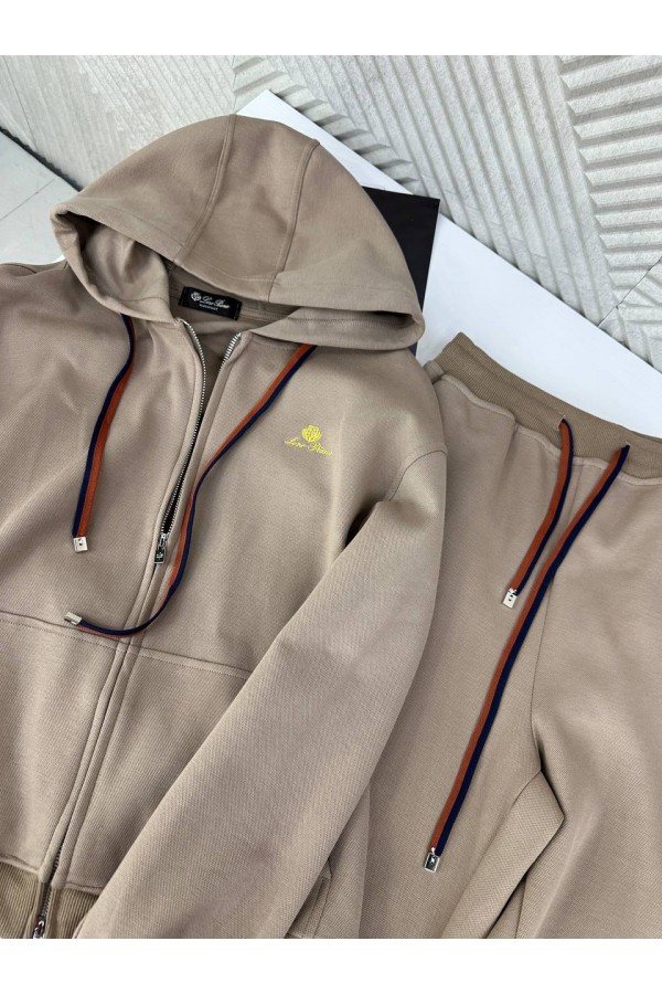 Женский костюм Loro Piana Premium
