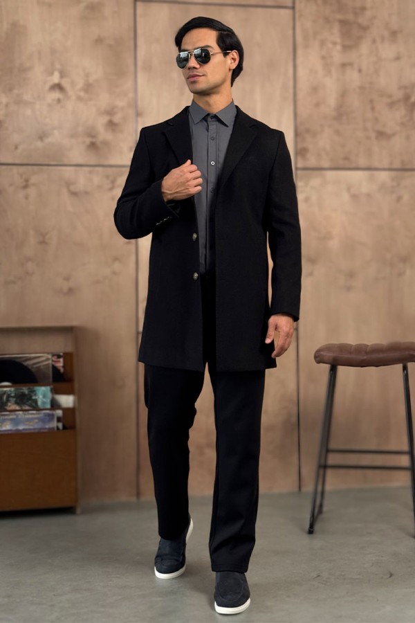 Мужское пальто чёрного цвета Loro Piana