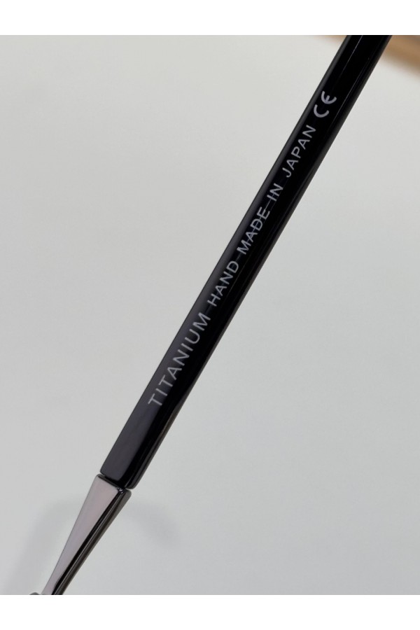 Солнцезащитные очки  Loro Piana