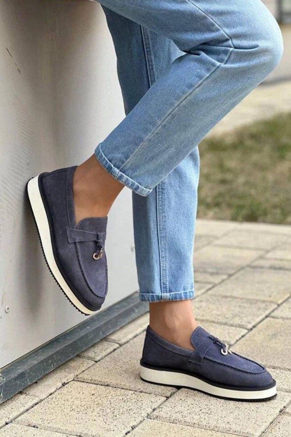 Женские замшевые лоферы Loro Piana