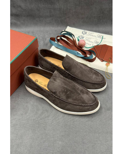 Мужские замшевые лоферы Loro Piana