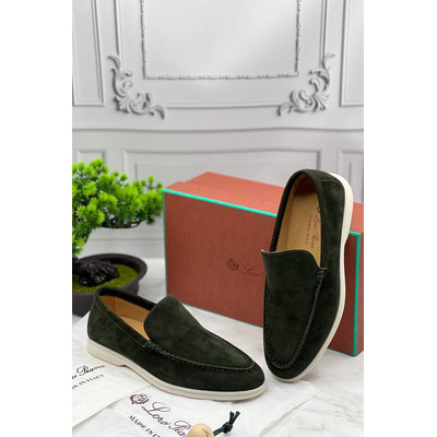 Мужские замшевые лоферы Loro Piana зелёного цвета