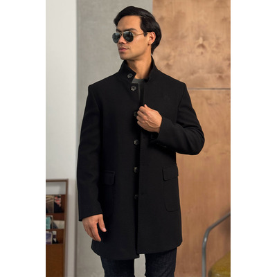 Мужское пальто чёрного цвета Loro Piana