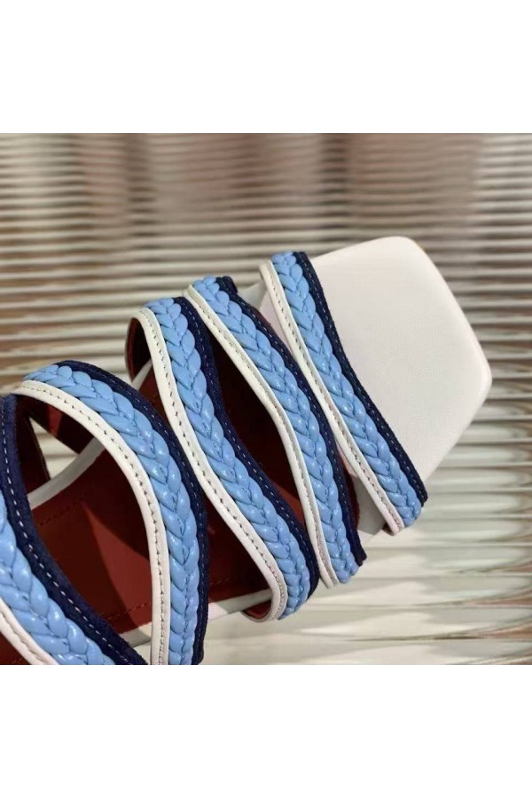 Женские кожаные сандалии Loro Piana Premium