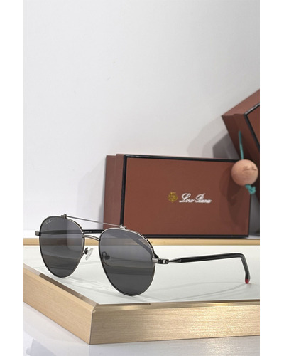 Солнцезащитные очки  Loro Piana