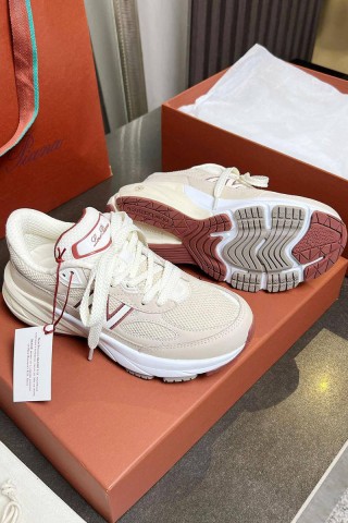 Женские кроссовки Loro Piana x New Balance Premium